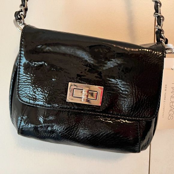 New - New York & Company Patent Black Crossbody with Chain Strap - Picture 2 of 6